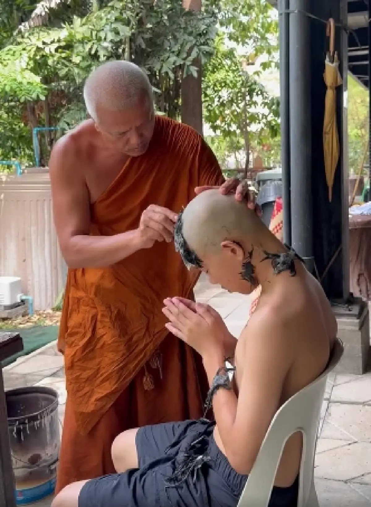 เปิดภาพล่าสุด "น้องกร วัดป่ามณีกาญจน์" โตเป็นหนุ่มหล่อมาก