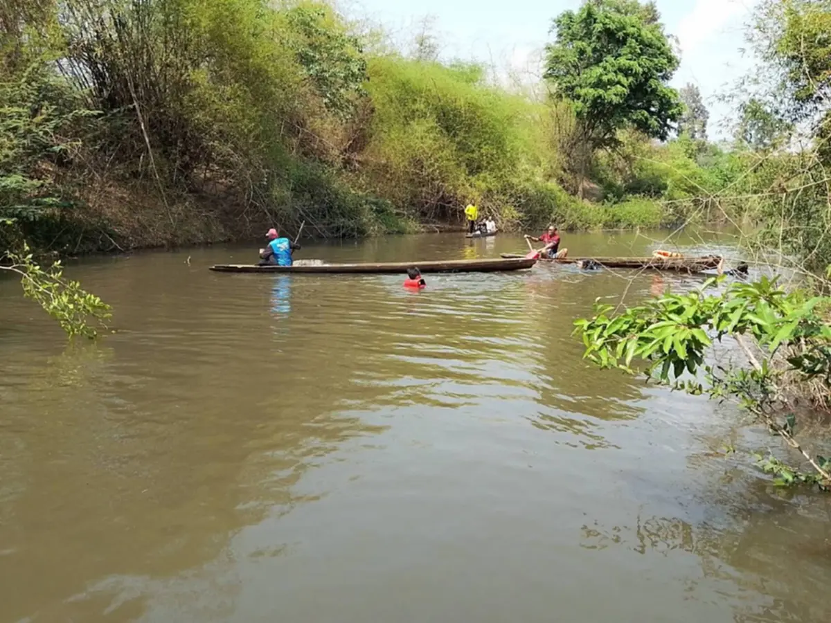 สลด! แม่ลูกจมน้ำเสียชีวิตหลังลูกพลัดตกน้ำ แม่กระโดดลงไปช่วย