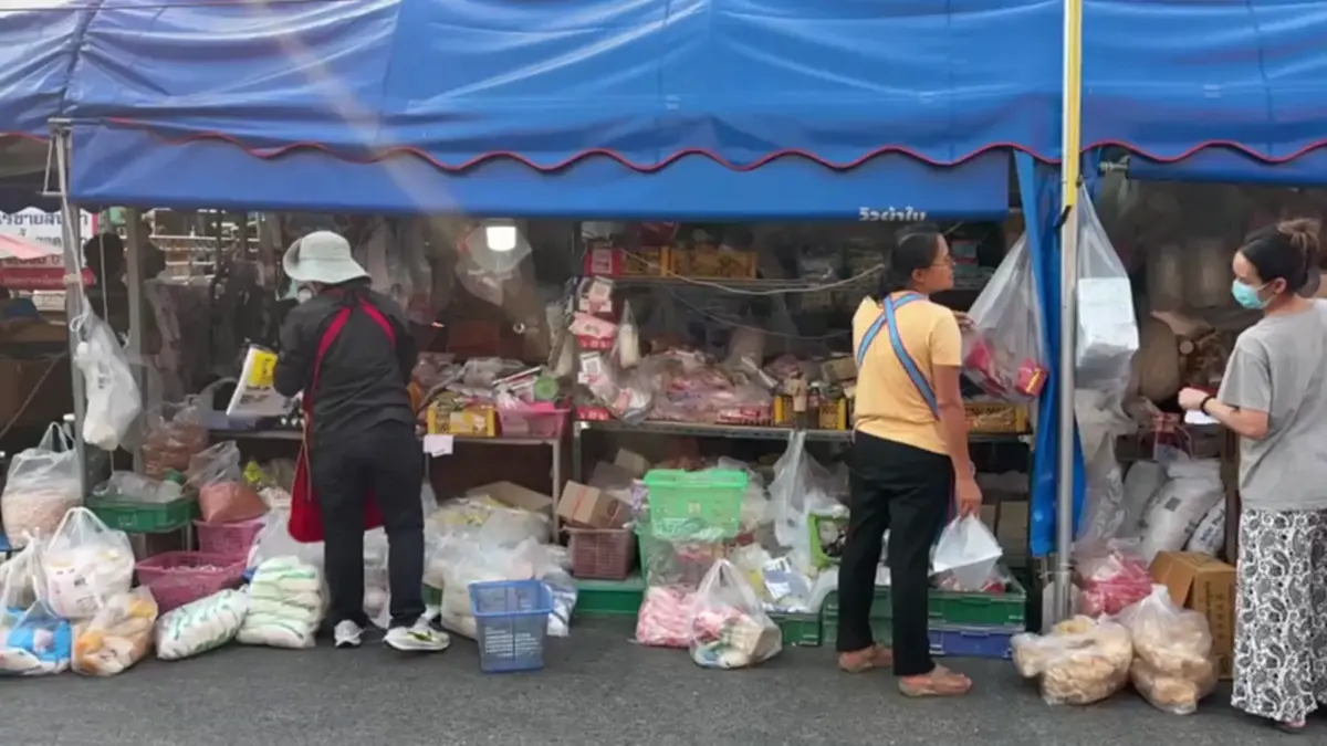 ถุงพลาสติกยโสธรพุ่งห่อละ 10 บาท! แม่ค้าโอดแบกต้นทุนไม่ไหว