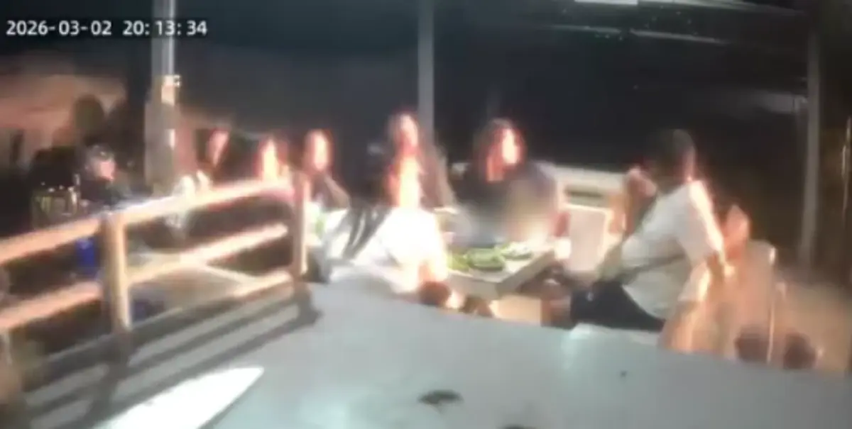 เผยสาเหตุ ชาย 62 ขับรถผ่ากลางวง หลังเห็นอดีตเมีย นั่งข้างตร.หนุ่ม