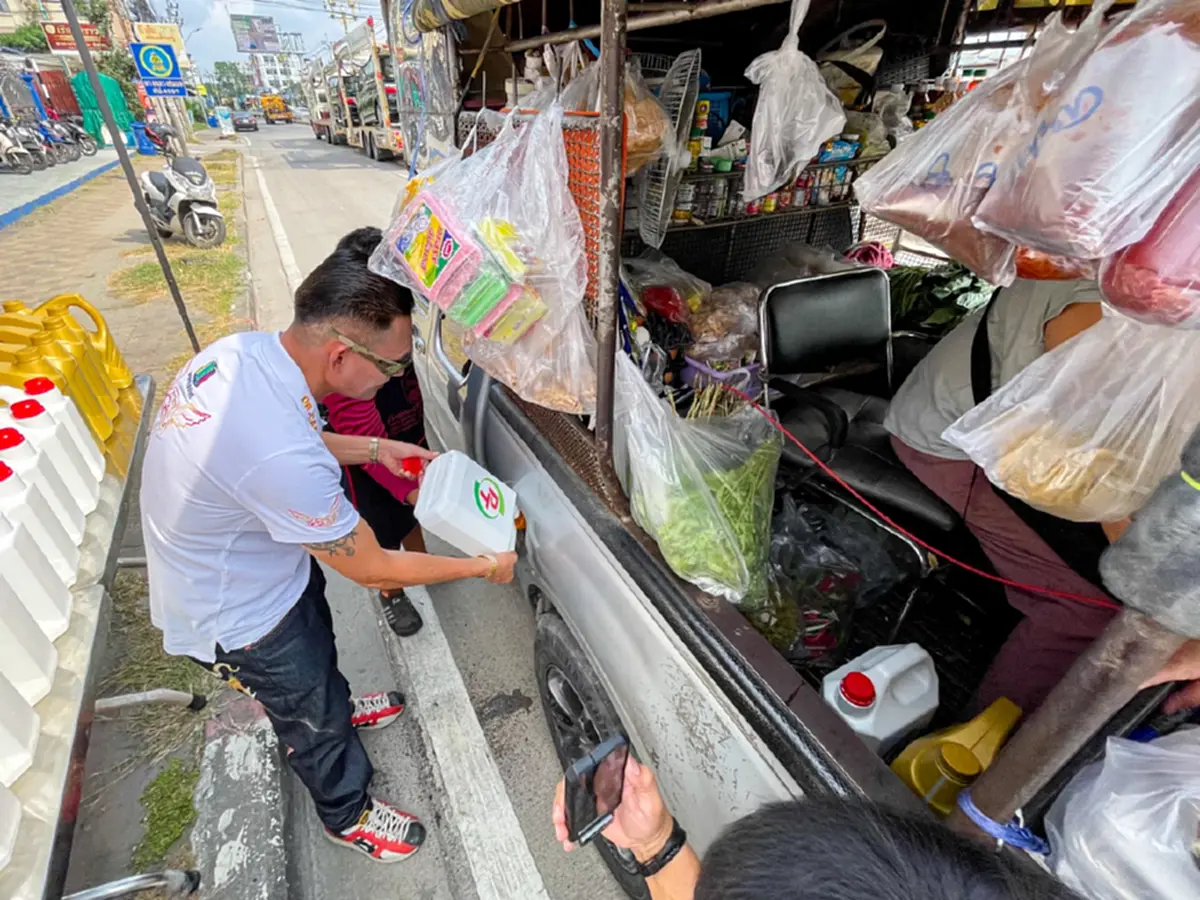 Doctor Car แจกน้ำมันดีเซลฟรี 400 ลิตร ช่วยรถพุ่มพวงสู้ราคาน้ำมัน