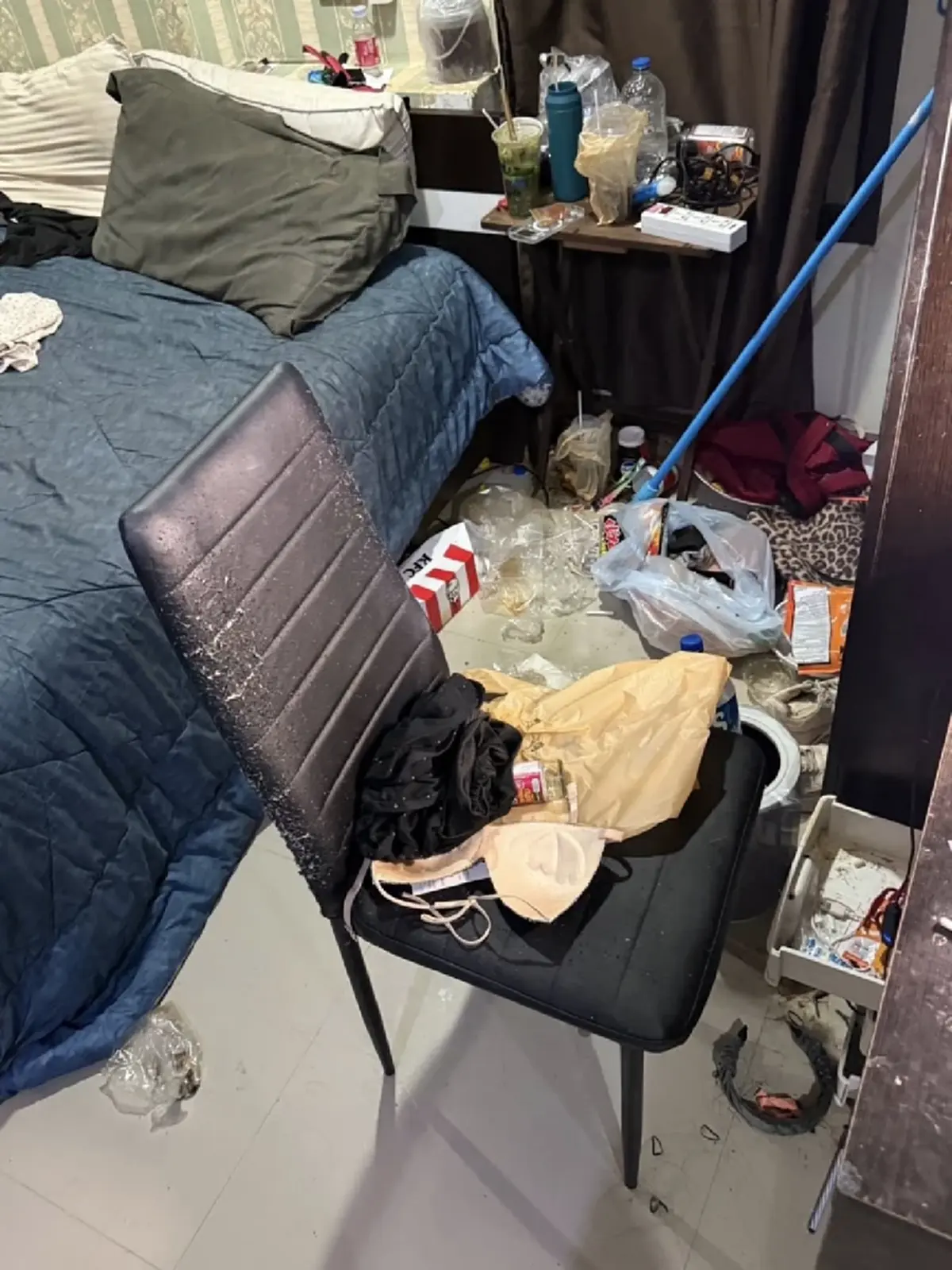 อ้วกแทบพุ่ง สาวสวยค้างค่าเช่า เปิดห้องไปเจอภาพสุดสยอง