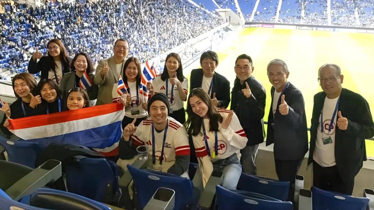 หวานไกลถึงญี่ปุ่น! “เบลล่า-ชวิณ” ควงกันเชียร์บอลที่โอซาก้า 