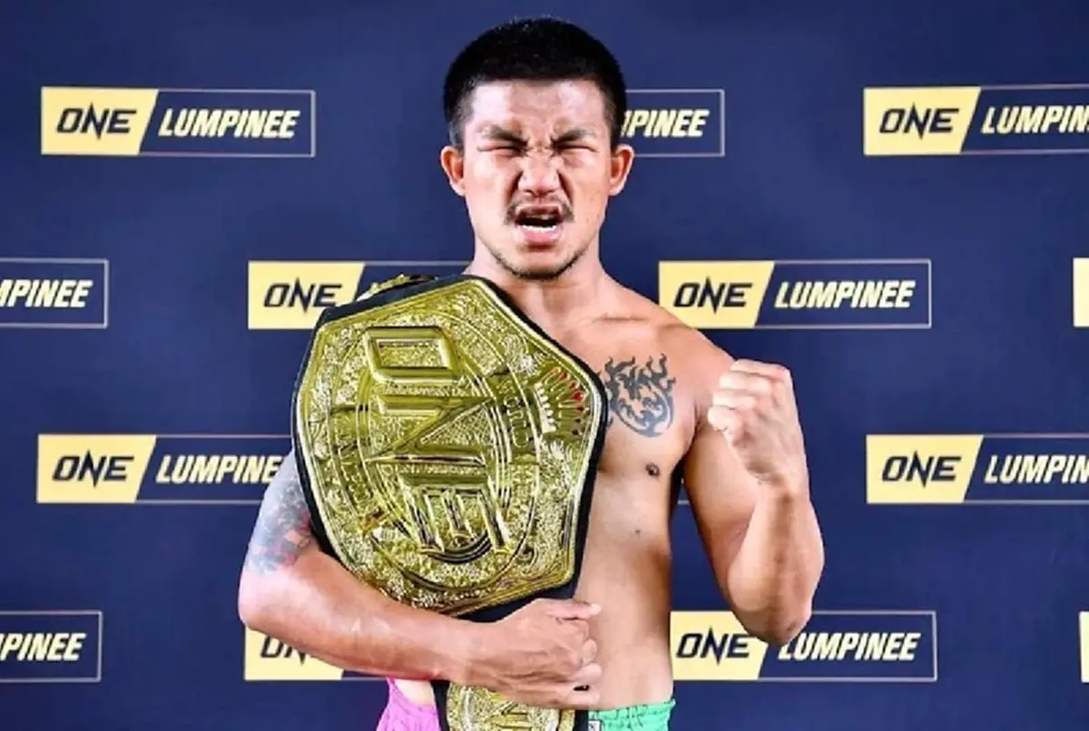 ยิ่งระอุ "รถถัง จิตรเมืองนนท์" โพสต์ล่าสุด หลังโดนฟ้อง