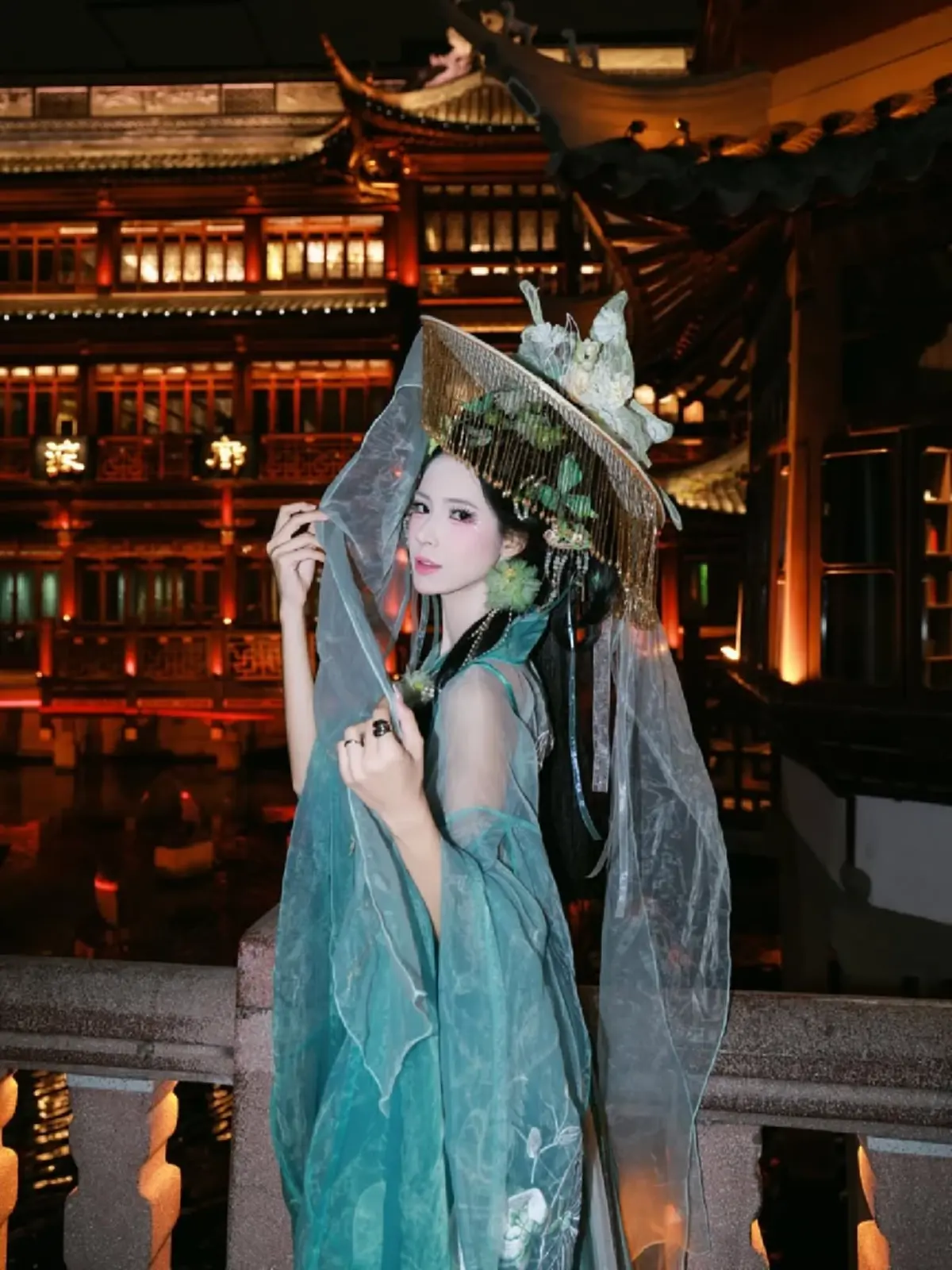 เกือบจำแทบไม่ได้ ใบหม่อน กิตติยา แปลงโฉมลุคสาวจีนอลังการ  