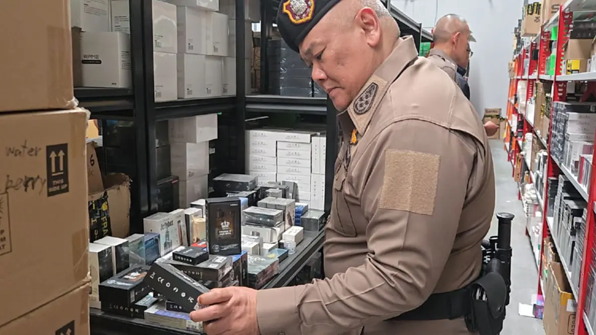 บุกยึดบุหรี่ไฟฟ้าแพรกษา 200 ล้าน! ล็อตใหญ่สุดจ่ออายัดทรัพย์