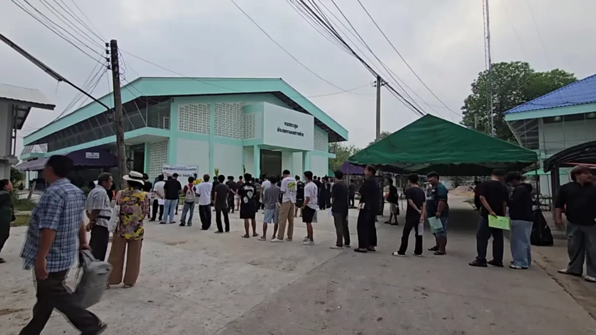 ใจเด็ด! หนุ่มอุทัยฯ สมัครทหารคนแรก ลั่นพร้อมขอรับใช้ชาติ