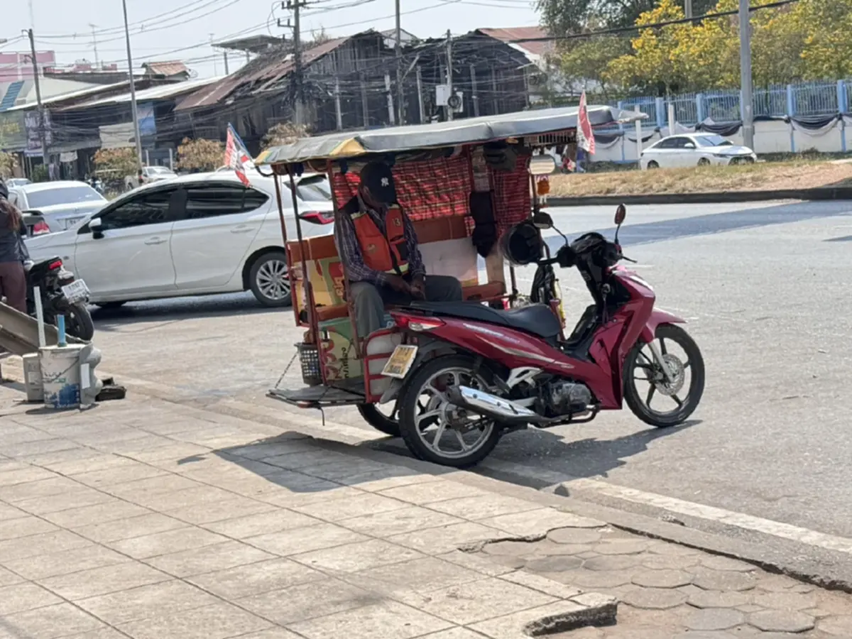 สามล้อโคราชครวญ น้ำมันพุ่งแรงรอบเดียว 6 บาท หนักกว่ายุคโควิด