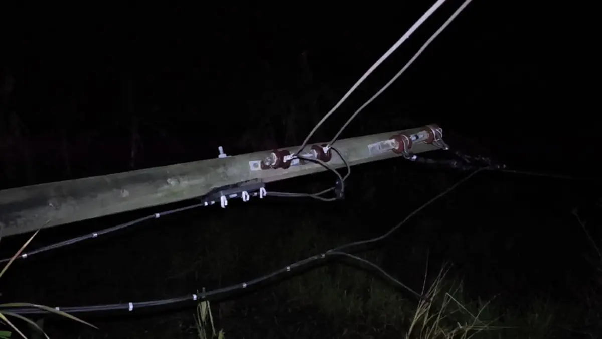 พายุฤดูร้อนถล่มโคราช! ลมแรง-ลูกเห็บกระหน่ำ บ้านพังเสียหาย