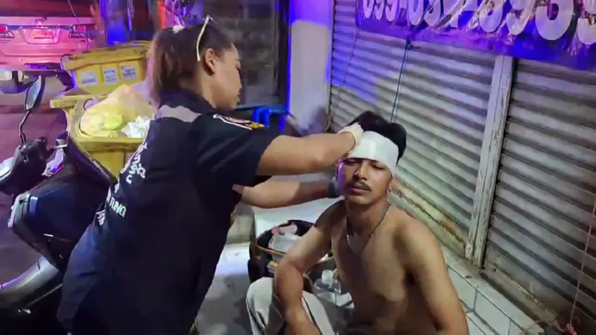 ชาวเมียนมาเมาเคาะห้องผิด หนุ่มไทยออกมาเตือนเจอขนพวกรุมสกรัม