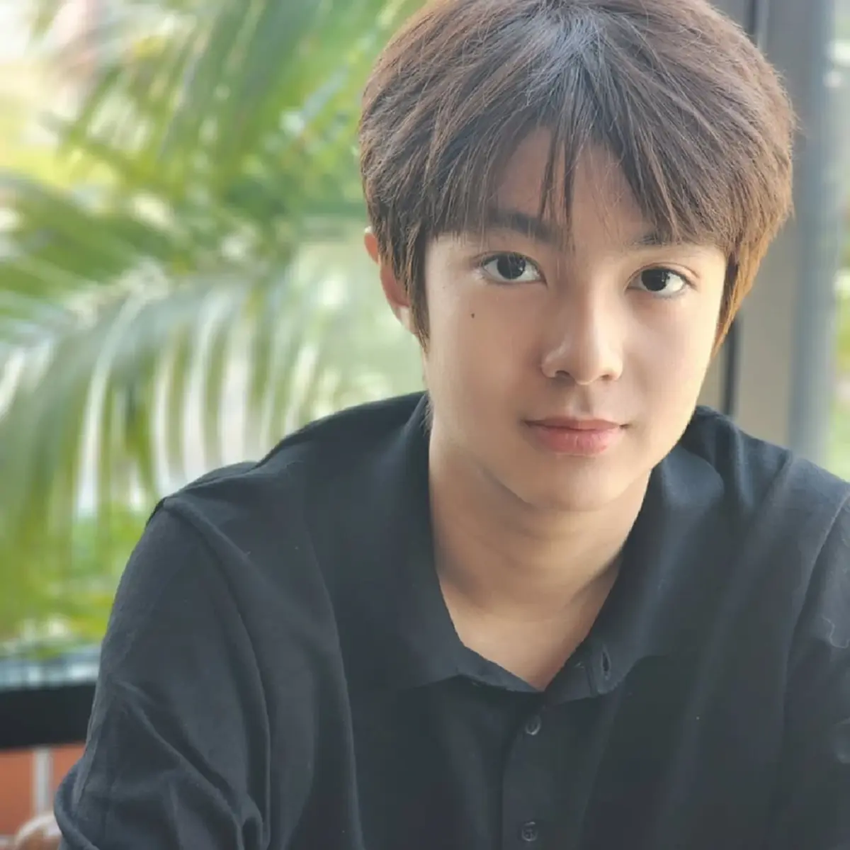  “น้องเมลิค” วันเฉลิมทองเนื้อเก้า ออร่าพระเอกพุ่ง แฟนคลับฮือฮา