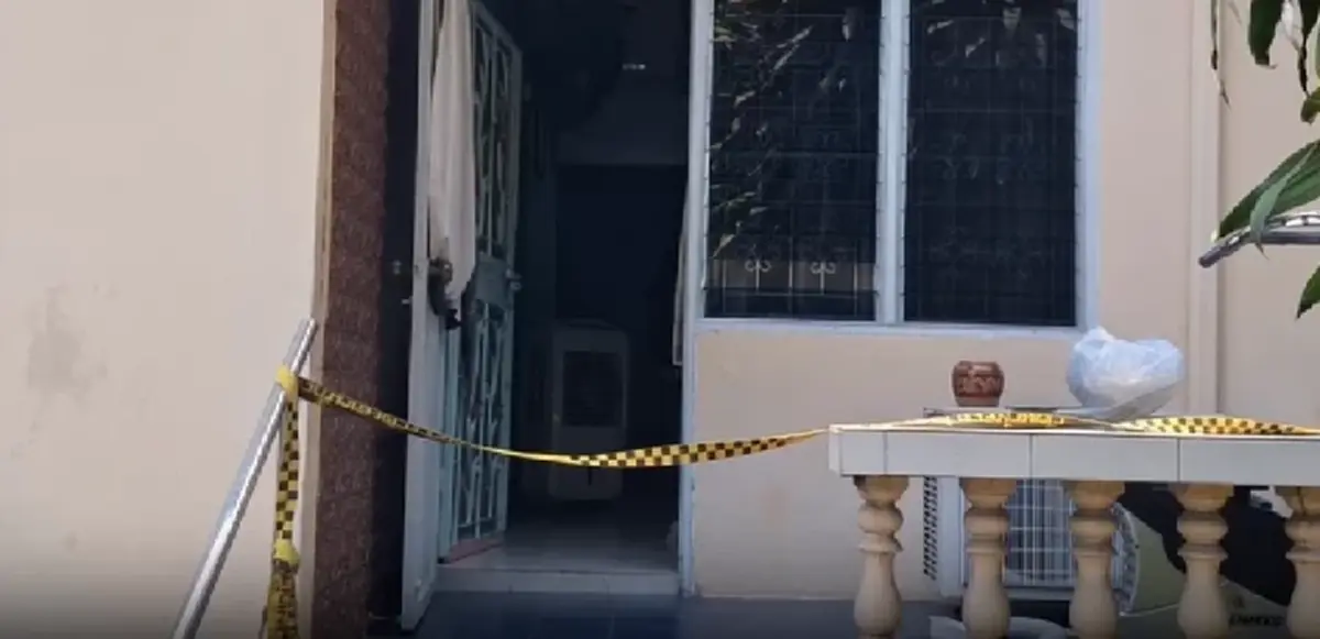 ยิ่งเศร้า รู้อาชีพลูกสาวคนโต เป็นเสาหลักครอบครัวดูแลแม่ - น้อง