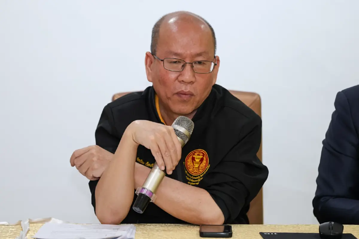 รู้สาเหตุ "อัจฉริยะ" โดนบุกรวบคาร้านดัง ค้นบ้านพักหาหลักฐาน