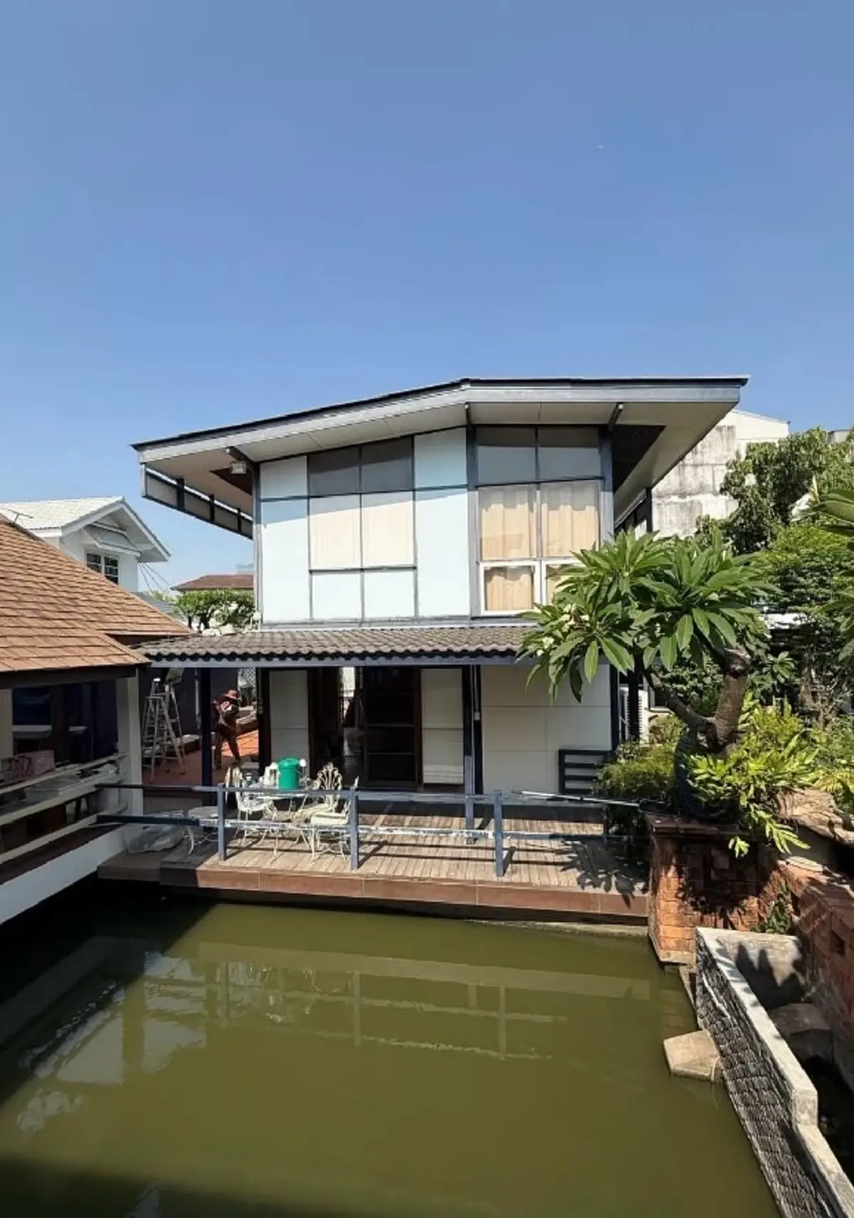 รู้เหตุผลยิ่งเศร้า "ท็อป ดารณีนุช" ตัดสินใจทุบบ้าน ของพ่อแม่ แล้ว 