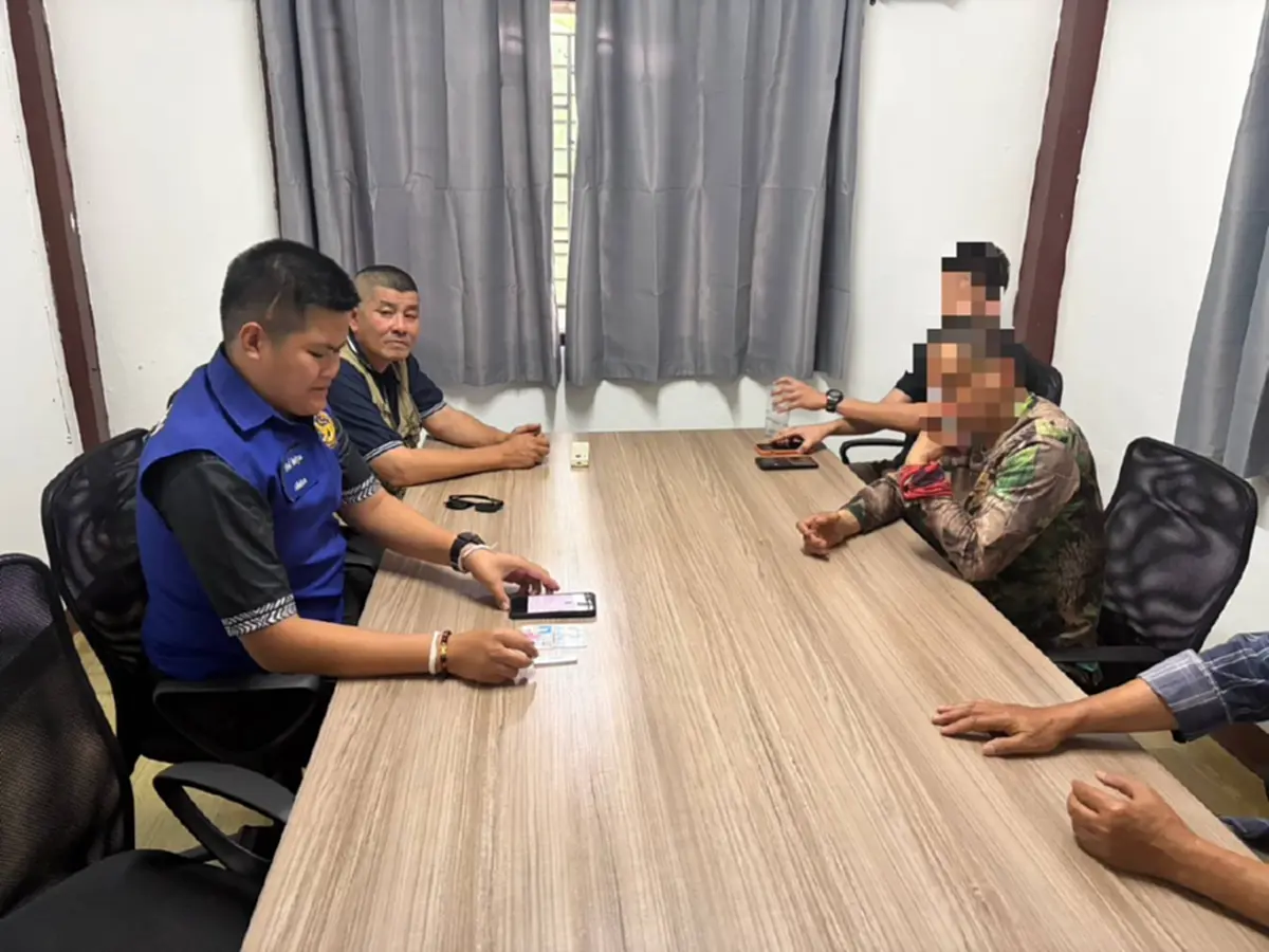 ยุทธการพิทักษ์เมืองพะเยา รวบ อส.อำเภอภูกามยาว พร้อมยาบ้า-ปืนยาว