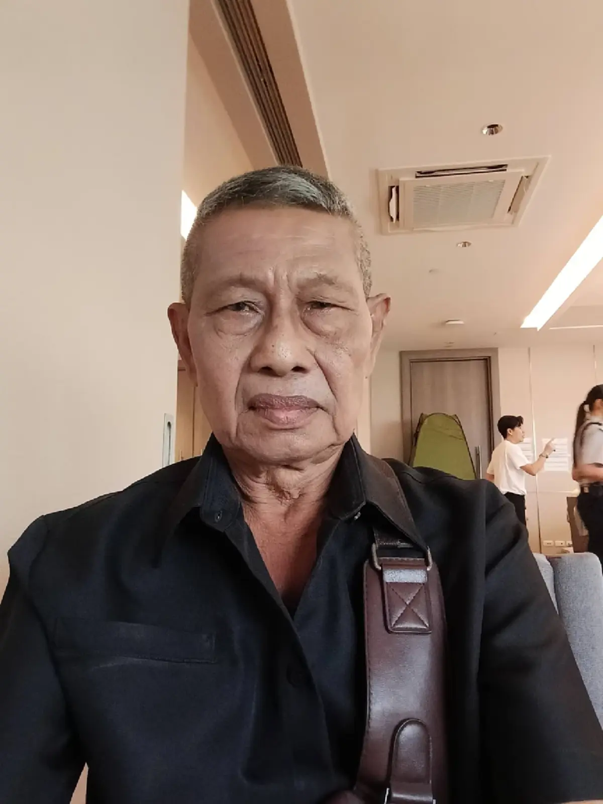 แห่ห่วง "นักแสดงรุ่นใหญ่" ผ่าตัดล้างลำไส้ด่วน ลั่นเกือบปิดตำนาน