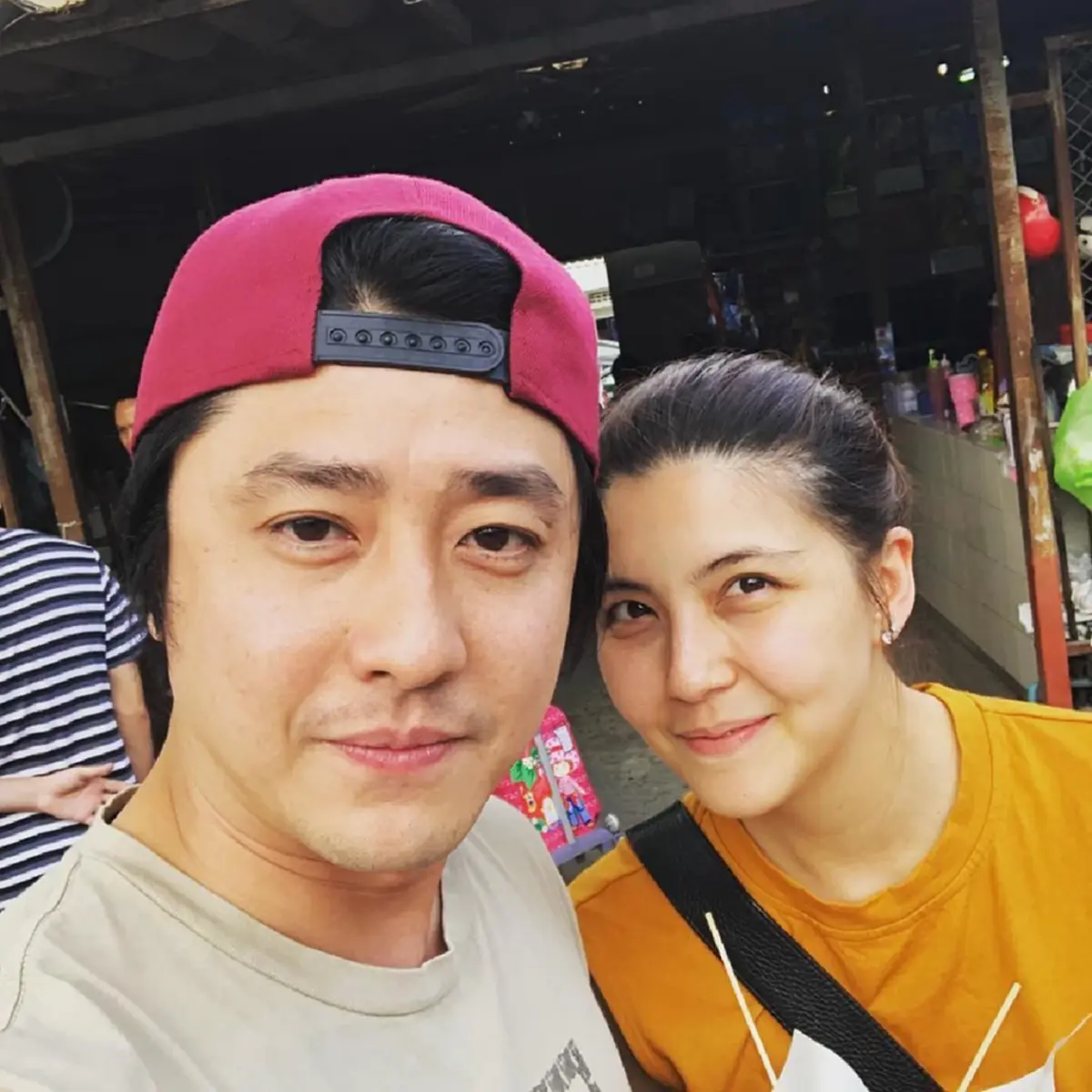 จากนักร้องสู่เจ้าของธุรกิจ ปั้นร้านอาหาร 6 สาขาในอเมริกา