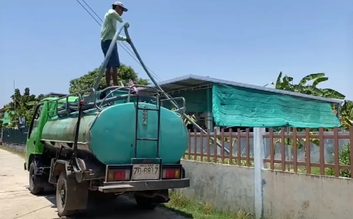 อั้นไม่ไหว! รถดูดส้วมสุรินทร์ขึ้นราคา เซ่นพิษน้ำมันแพง
