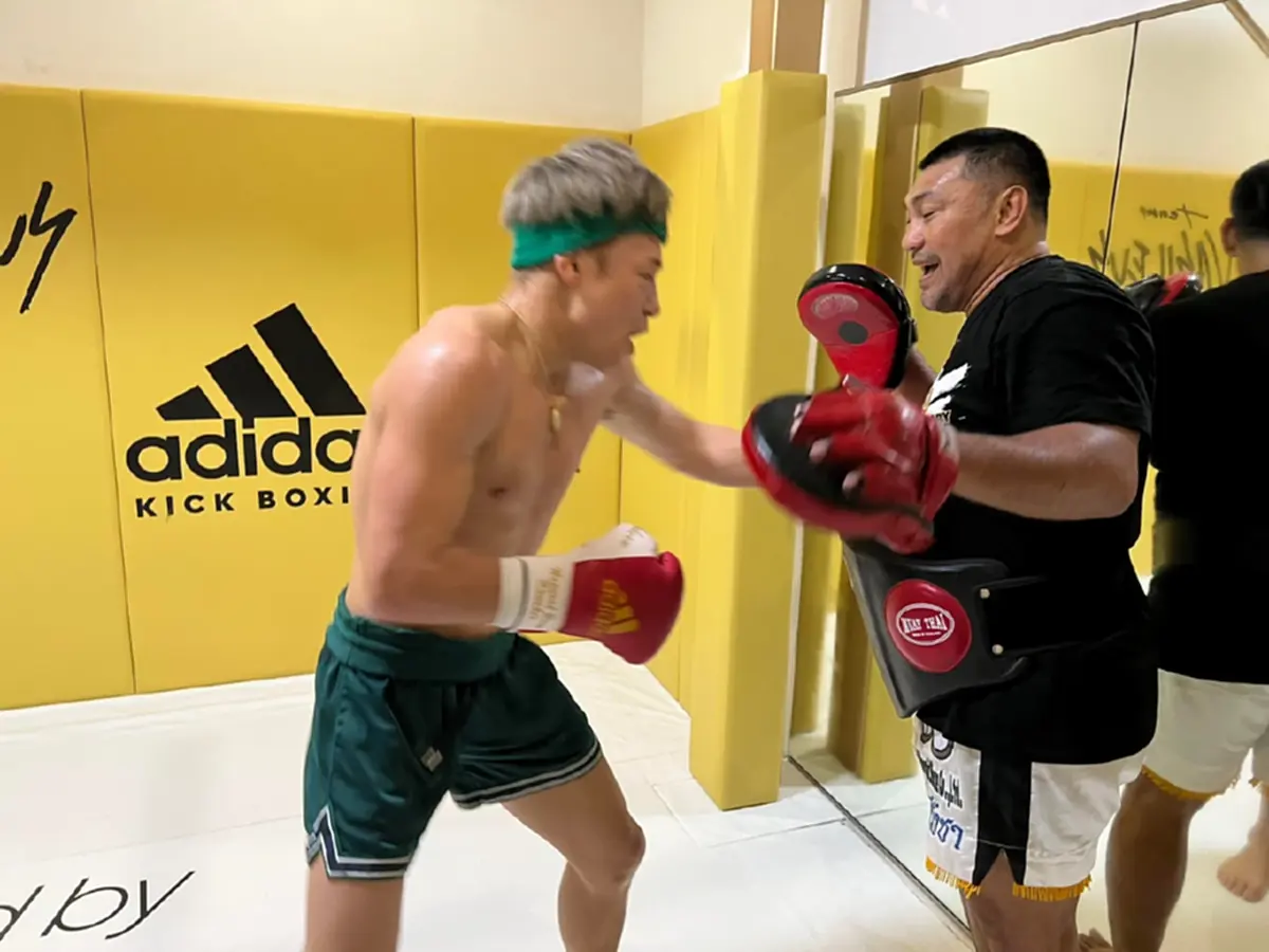 ล่อเป้ามาแล้ว อดีตแชมป์โลก ยังต้องยอม เปิดคลิปพลังหมัด "ทาเครุ"
