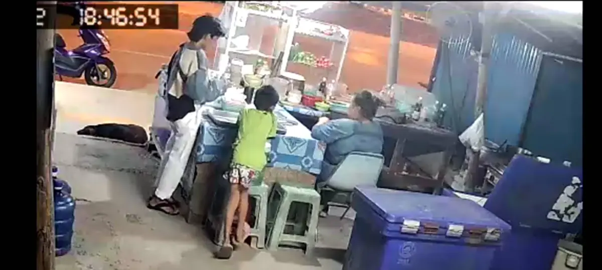 แม่ค้าส้มตำเซ็ง! ถูกมิจฉาชีพหลอกโชว์สลิปทิพย์ตุ๋นข้าว-เงินสด