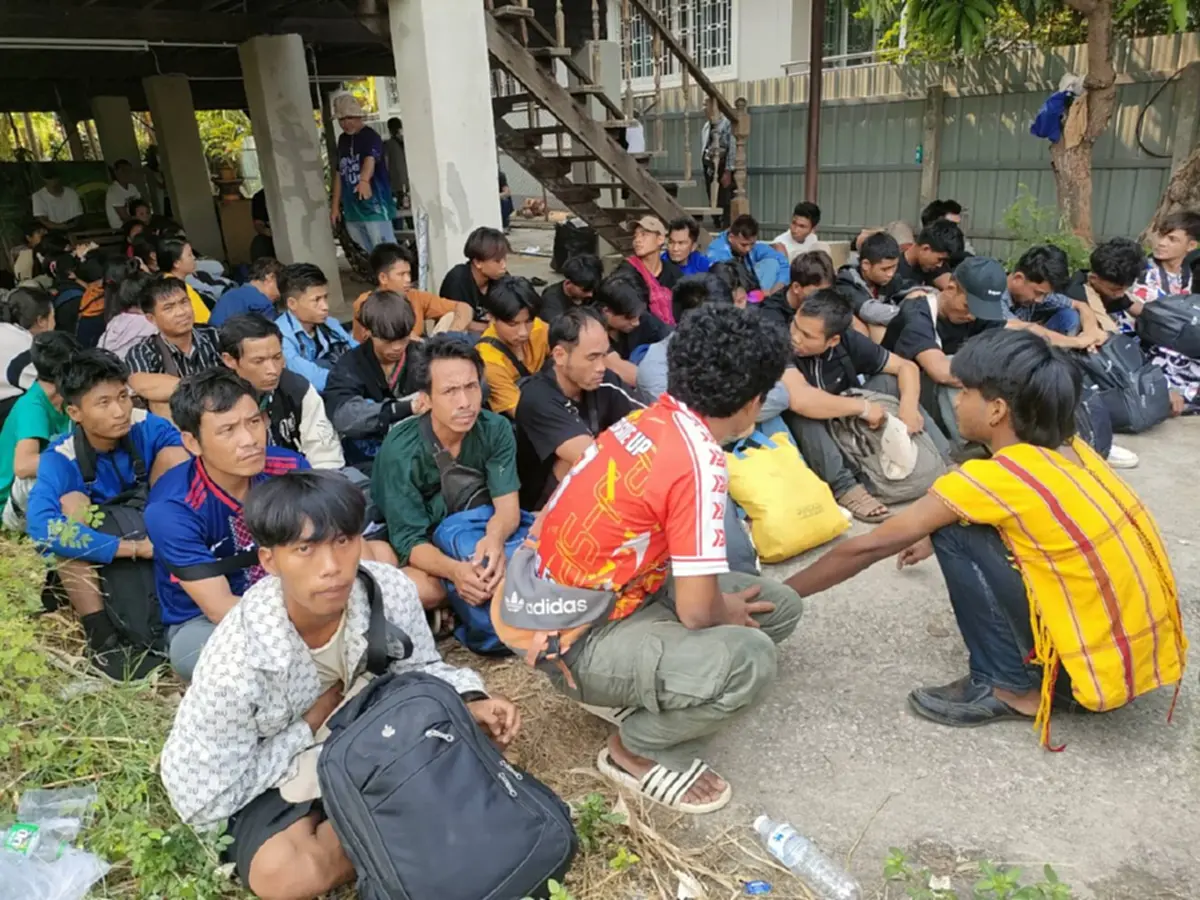 จับแรงงานเมียนมา 63 คน ซุกบ้านพักกลางพะเยา ส่งต่อพิษณุโลก