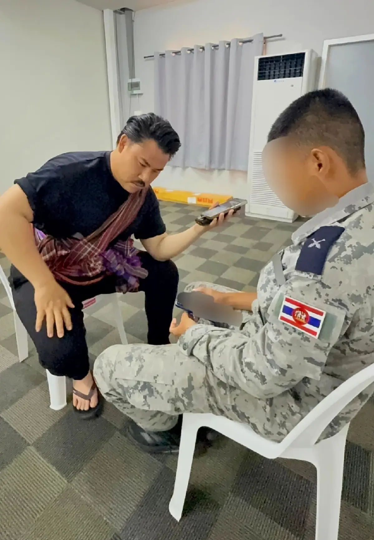 กัน จอมพลัง ช่วยเหลือ ทหารเกณฑ์ ถูกลงโทษโหด แผลพุพองเต็มตัว