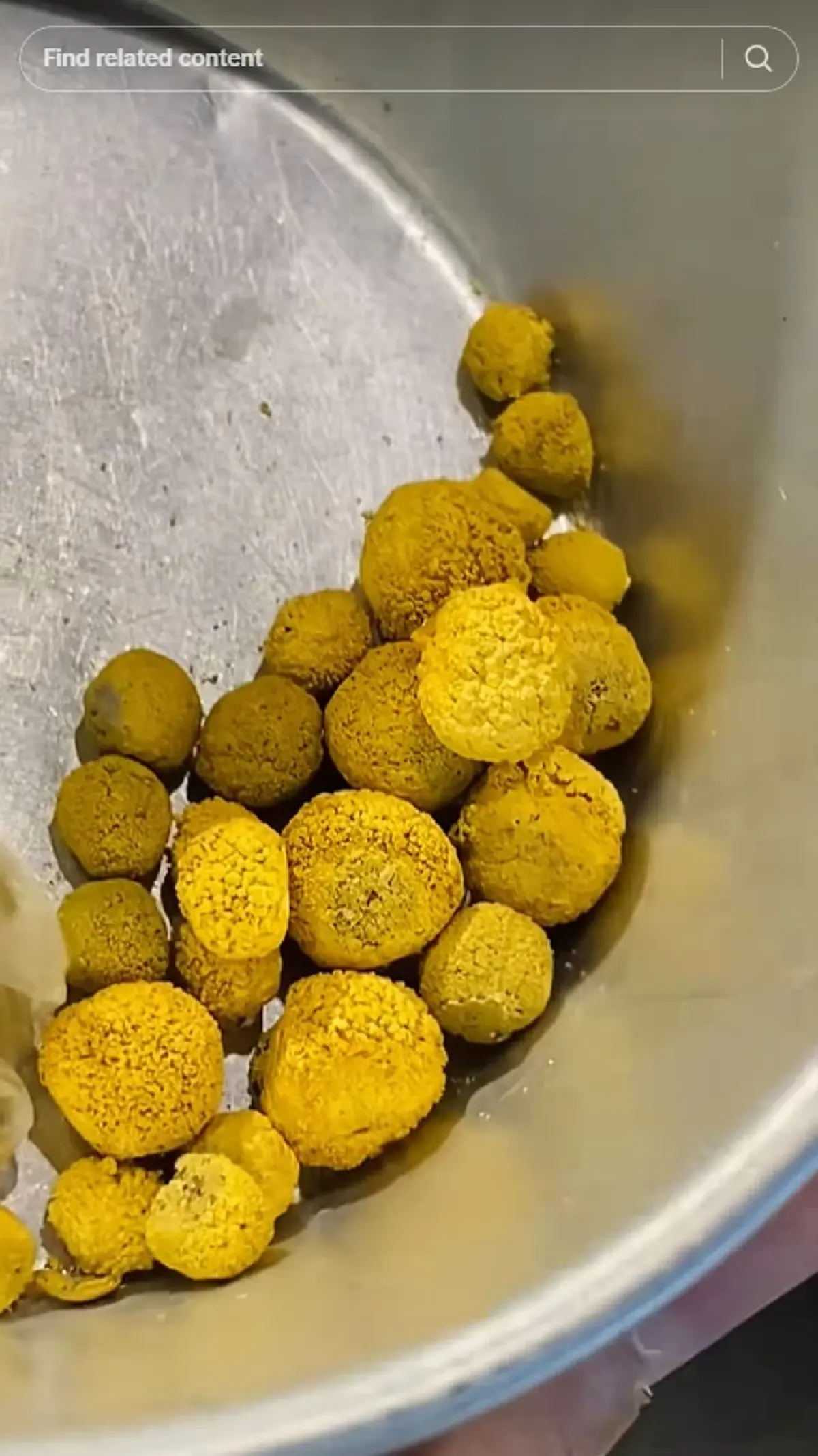 สาวพกก้อนปริศนาคล้ายทองหลายสิบก้อน ให้ช่างตรวจ ผลลัพธ์ทำตะลึง