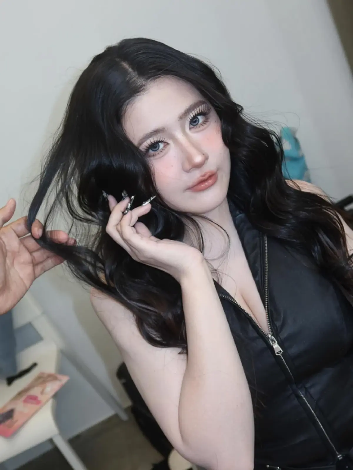 ขยี้ตารัว โฟกัส จีระกุล ลุคล่าสุดสวยสะพรั่ง เซ็กซี่เบาๆ  