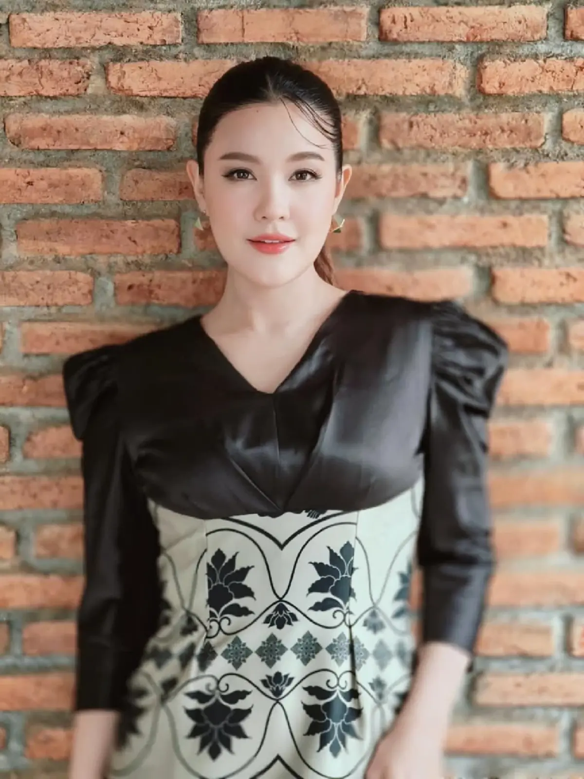 เปาวลี พรพิมล ปล่อยช็อตแซ่บกลางสระ ลุคคุณแม่สุดจึ้ง นานทีโชว์ที