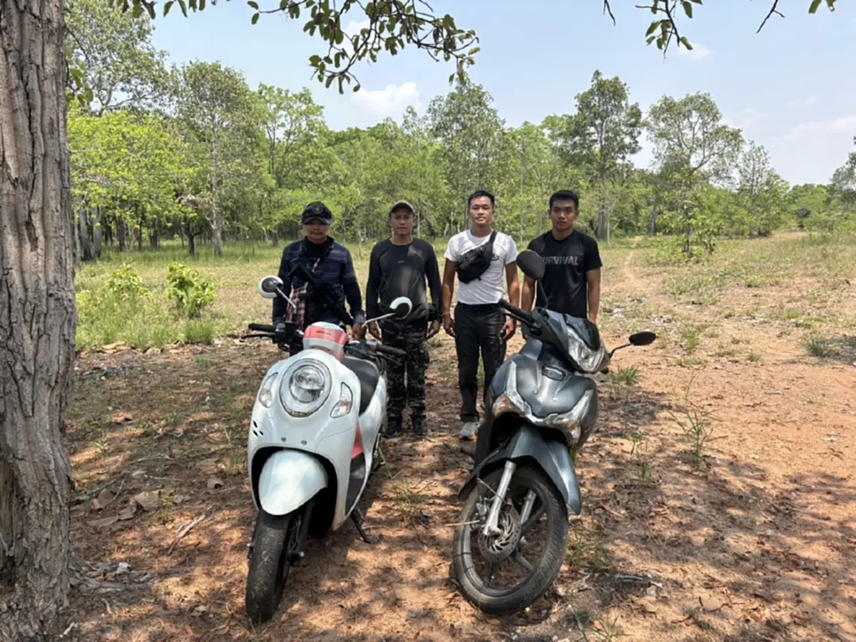 ทหารตาพระยาสกัดยึด จยย. เตรียมส่งออกเขมร คนร้ายทิ้งรถหนี