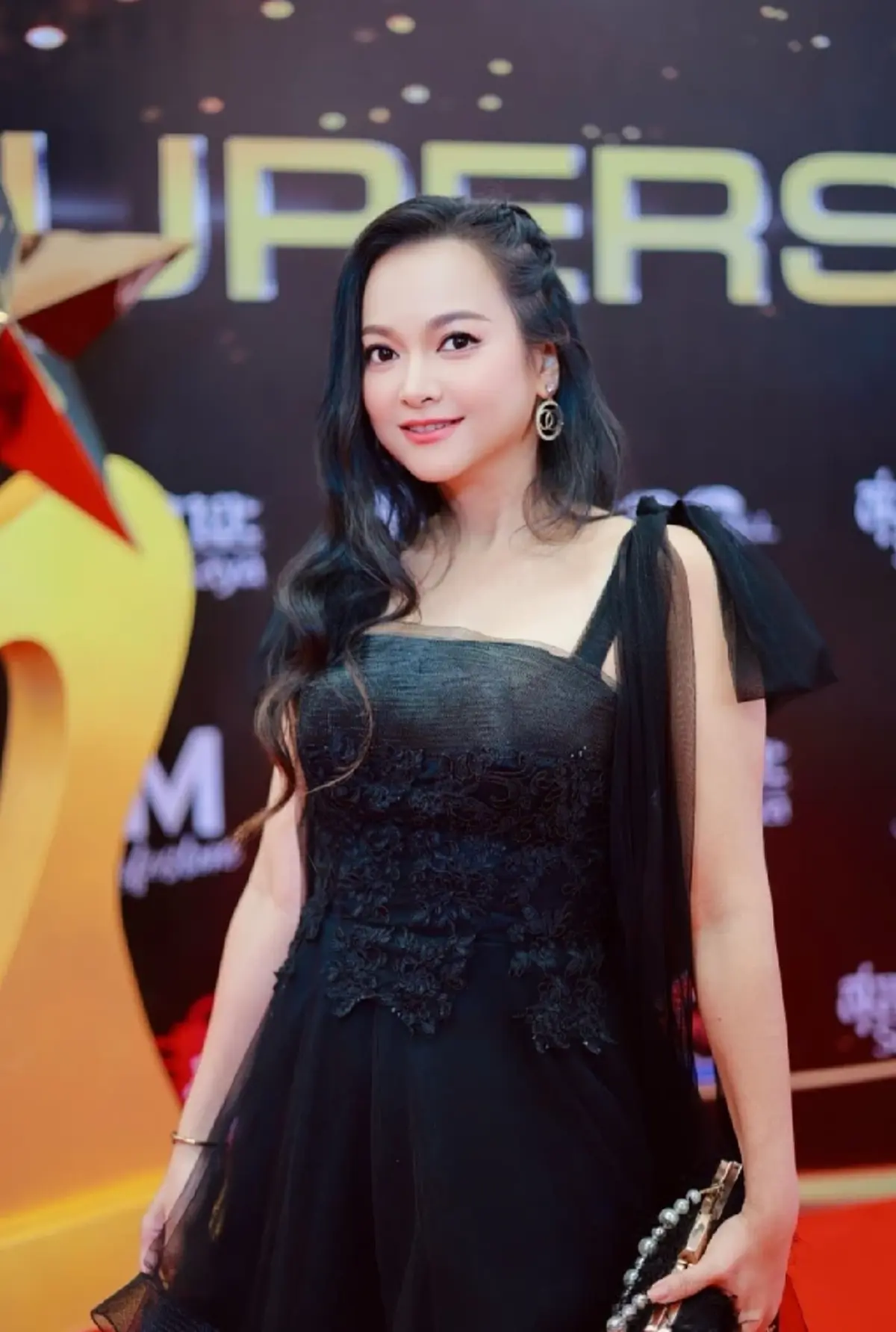 เกิดอะไรขึ้น แมงปอ ชลธิชา ฟาดสะเทือน บอล-ป๋าชู-นาย โผล่เมนต์ด้วย