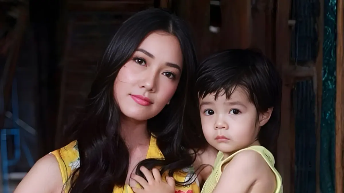  “น้องเมลิค” วันเฉลิมทองเนื้อเก้า ออร่าพระเอกพุ่ง แฟนคลับฮือฮา