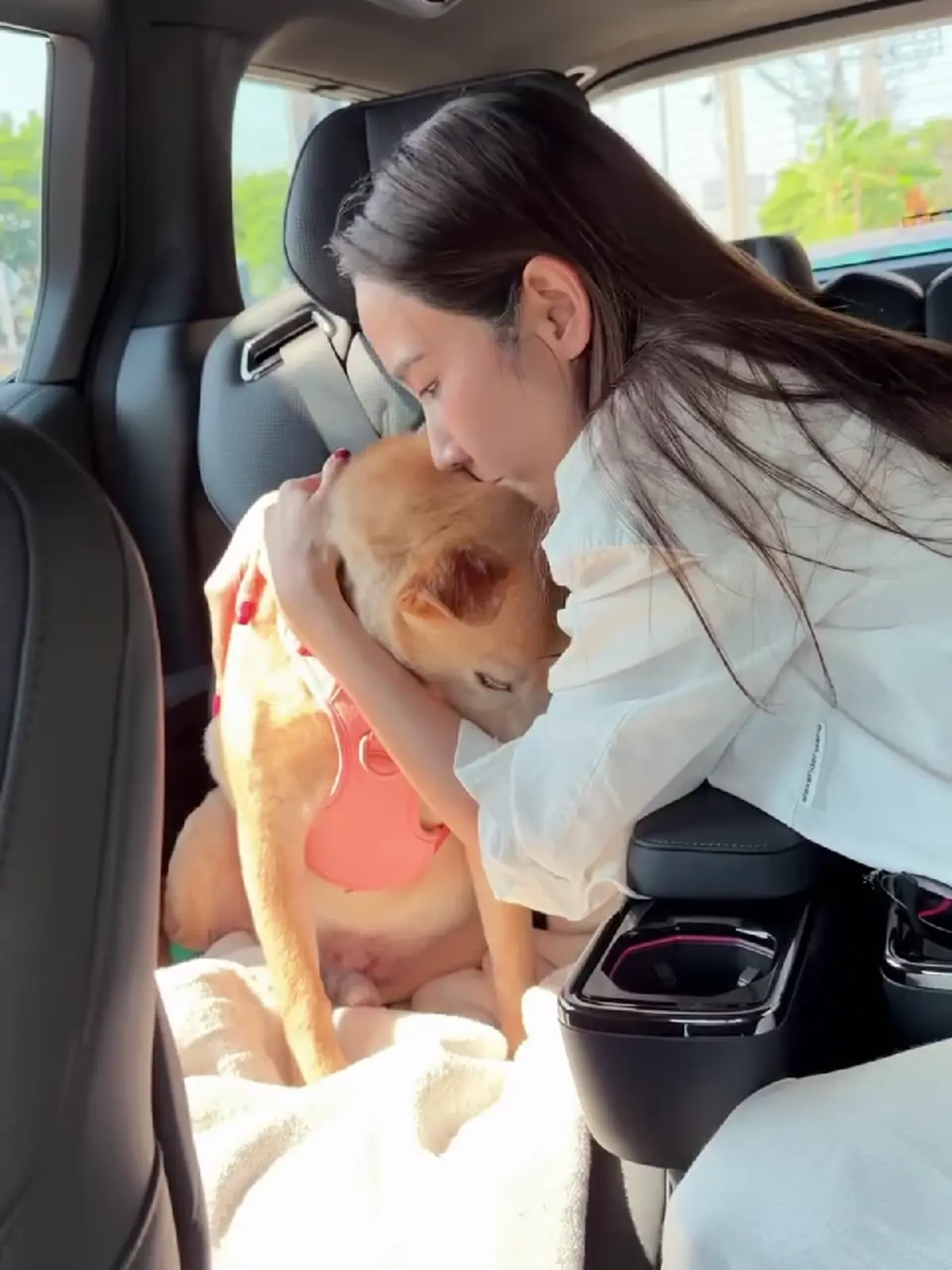 อั้ม พัชราภา ไชยเชื้อ เผยข่าวร้าย “เจ้าถั่ว” ป่วยมะเร็งลุกลาม