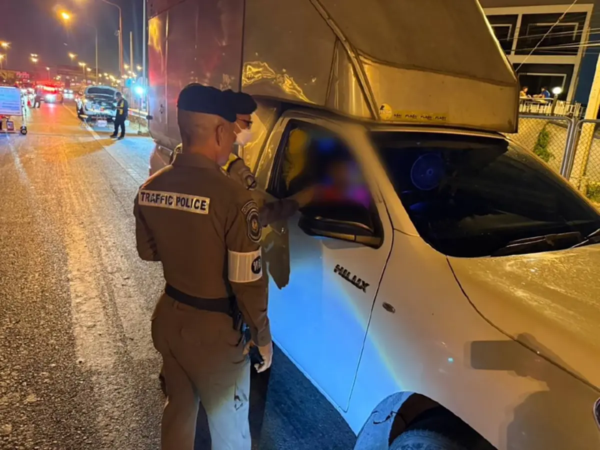 ไม่เข็ด! หนุ่มเมาขับซ้ำใน 2 ปี เป่าแอลกอฮอล์พุ่ง 293 มก.% จับคาด่าน