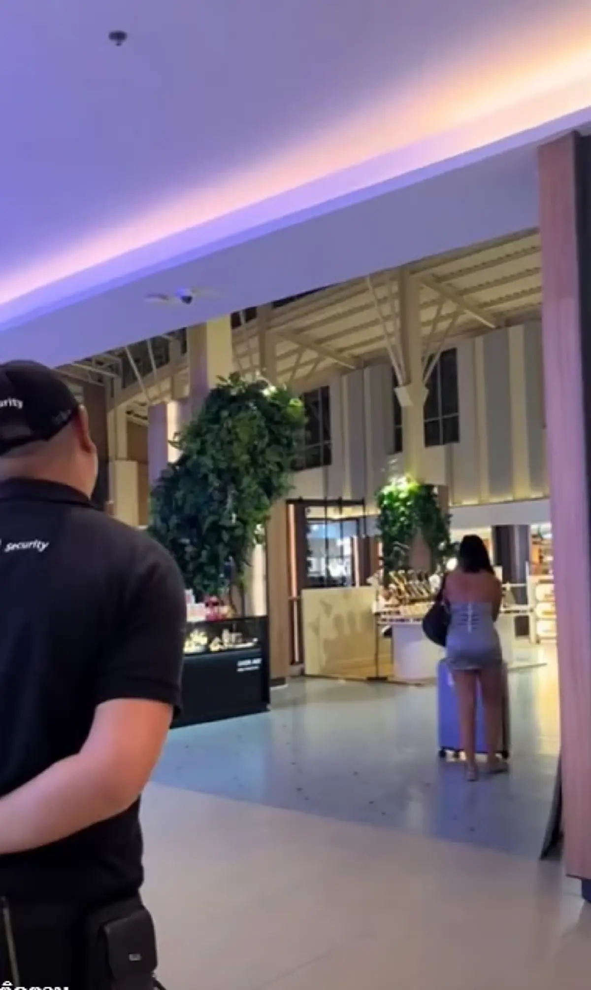 โอละพ่อ คดีพลิก สาวเขียนติดกระเป๋าด่าคนไทย ที่แท้ไม่ใช่เขมร