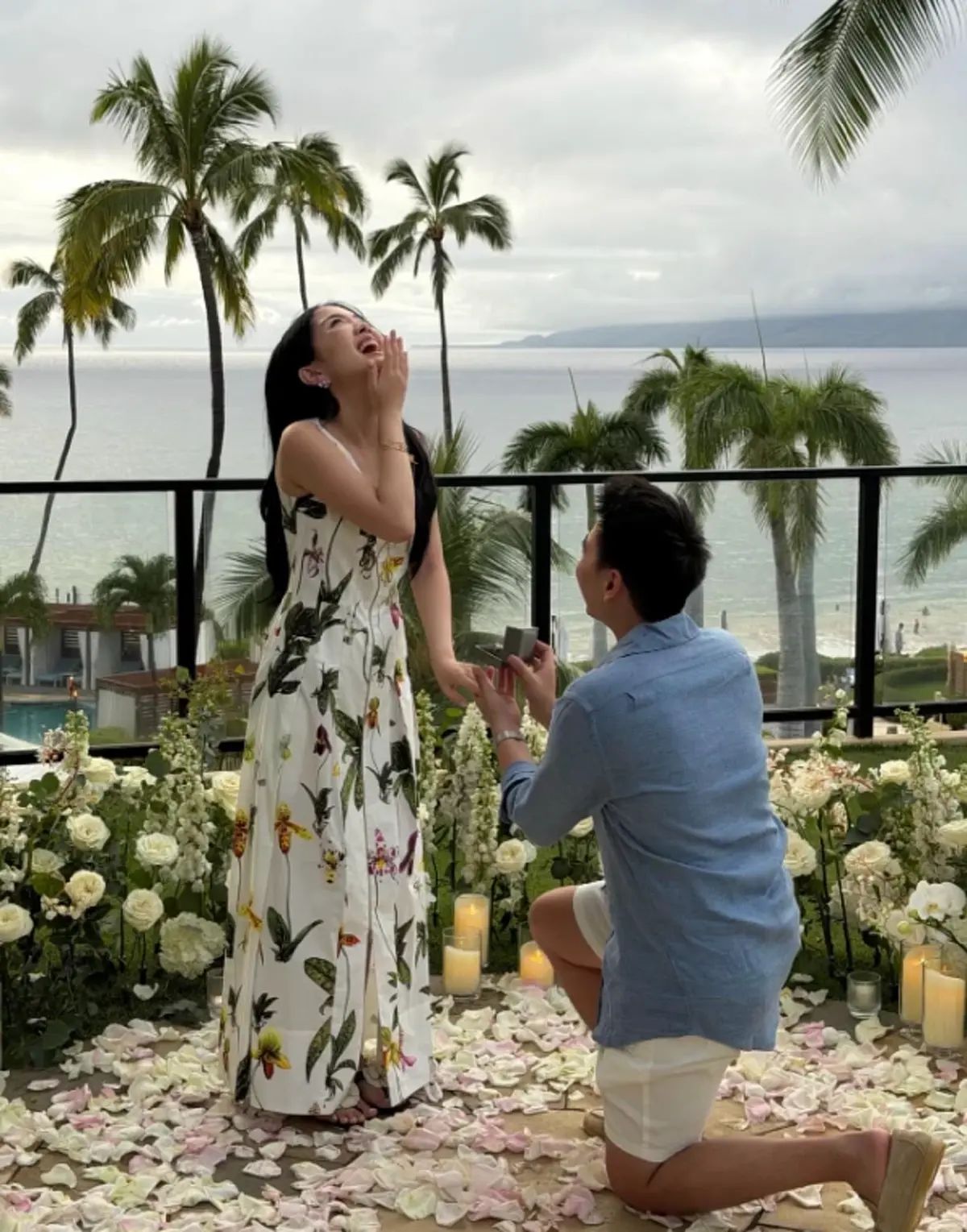 "แฮน ชัยธัช" ลูกชาย "บิ๊กแป๊ะ" คุกเข่าขอแฟนสาวแต่งงานแล้ว