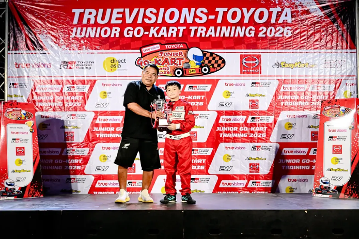 พายุ   คว้ารองแชมป์โกคาร์ท น็อต วิศรุต รังษีสิงห์พิพัฒน์ ปลื้มหนัก