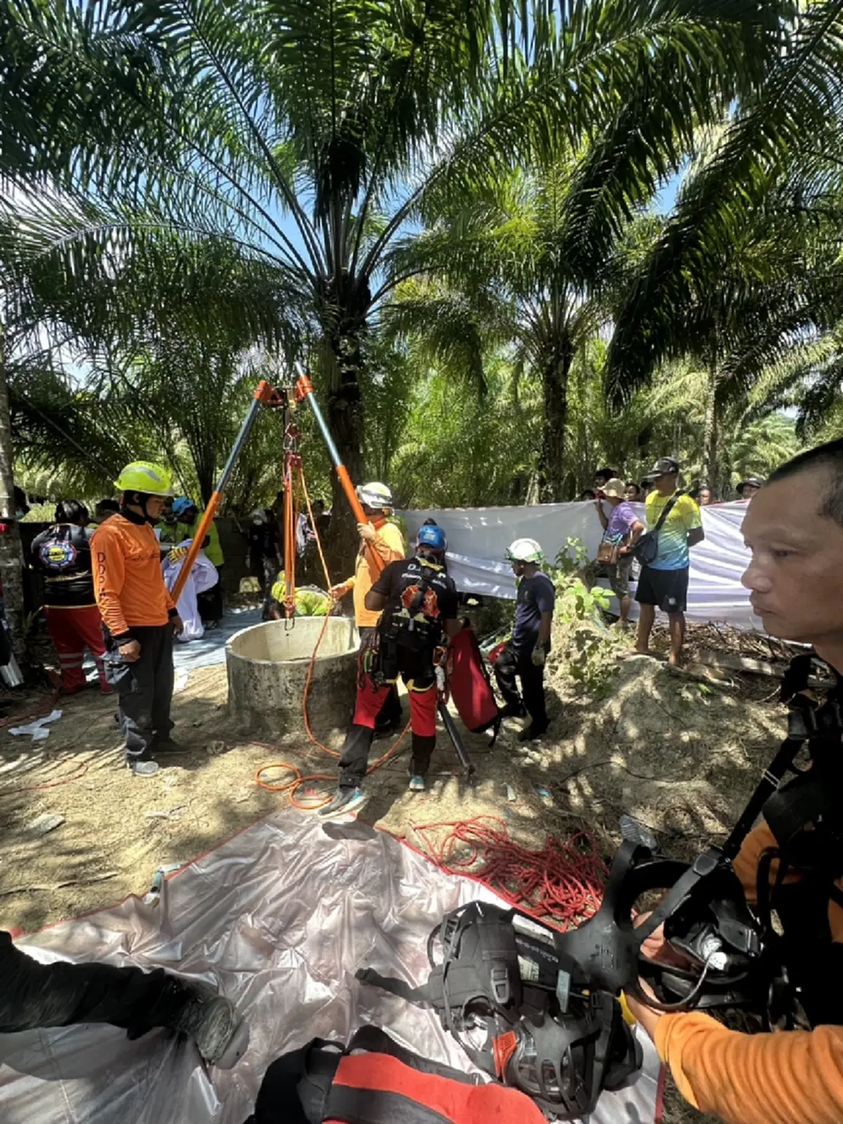 โศกนาฏกรรม ชาวพังงาเสียชีวิตหมู่ 4 ศพ กลางสวนปาล์ม สาเหตุน่าสลด