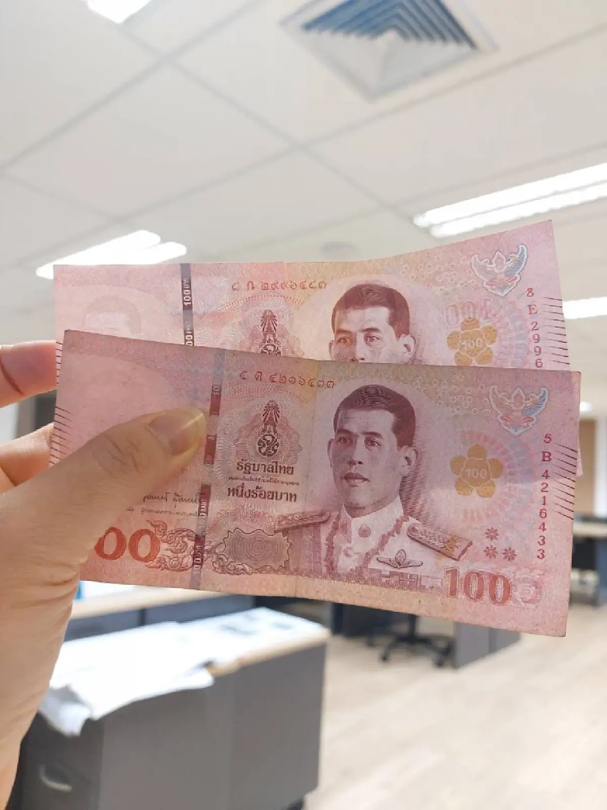 แจกเงิน 100 คลังเตรียมช่วยประชาชน เช็กได้เลยใครมีสิทธิได้บ้าง