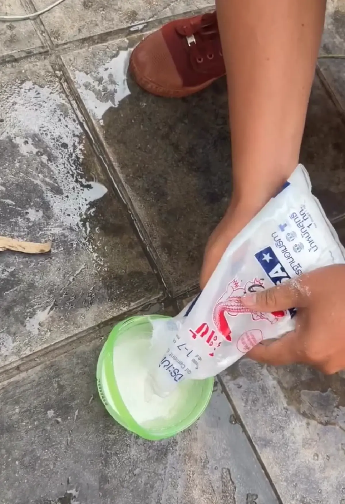 เป็นเรื่อง เบิร์ด วันว่างๆ เล่นสงกรานต์พิเรนทร์ บ.จระเข้ แจงชัด