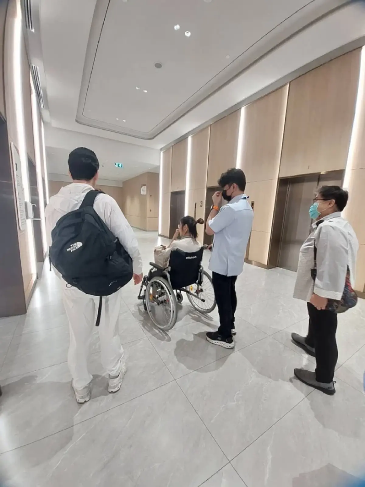 อาการล่าสุด จ๊ะจ๋า พริมรตา เจอช็อกโกแลตซีสต์ 2 ลูก เข้าผ่าตัด 4 ชม.