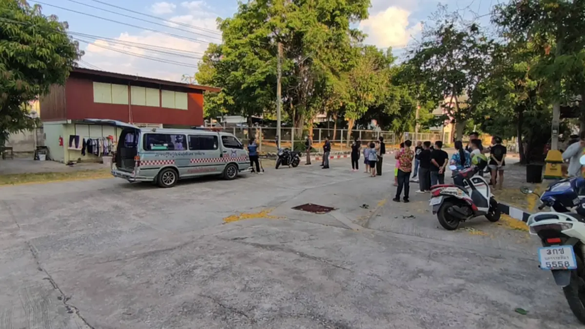 โรงเรียนดังอาลัย "ครูภาษาไทย" เสียชีวิตคาบ้านพัก สาเหตุสุดเศร้า