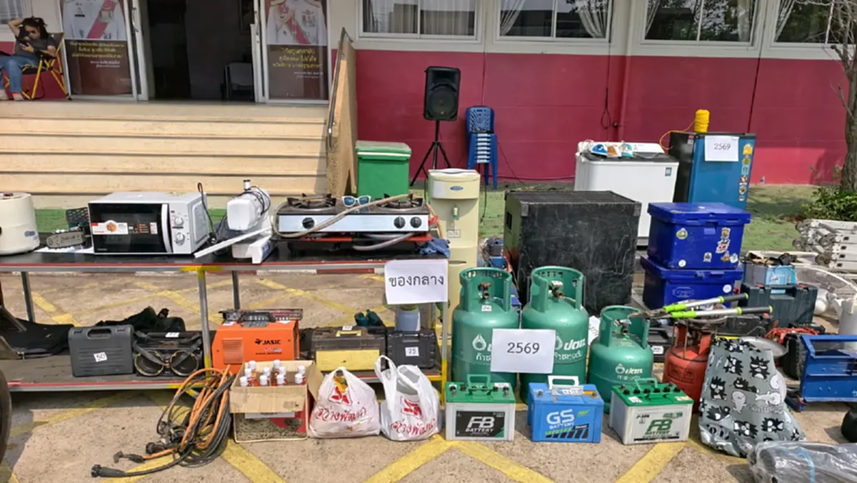 รวบจอมโจรลักทุกอย่างยันซอสพริก! ผงะโกดังของกลาง 80 รายการ