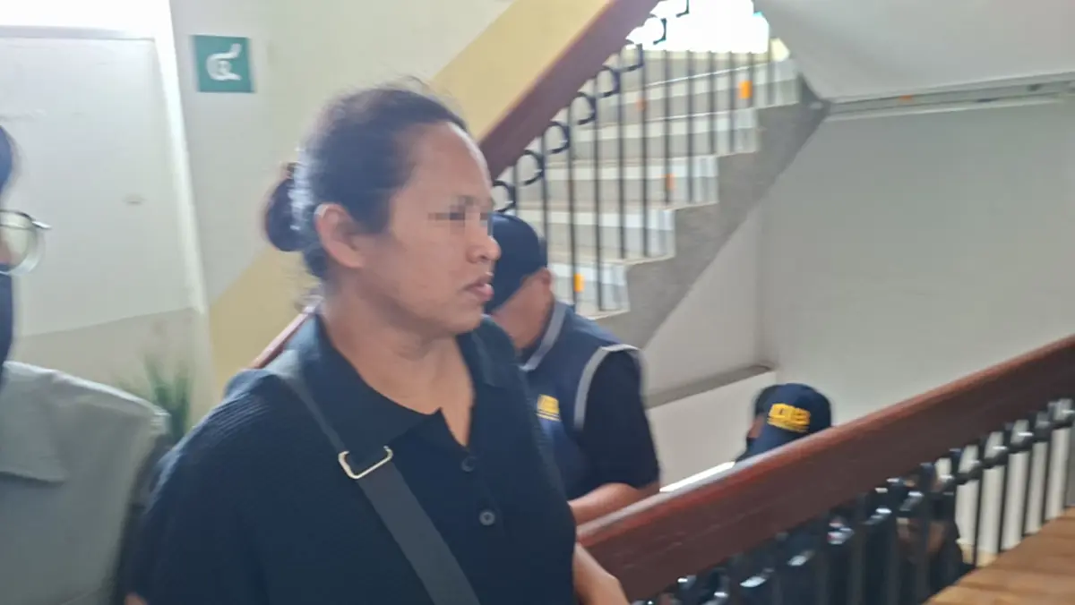 บุกจับคาโต๊ะ จนท.ปกครองเขตธนฯ ฉาว เอี่ยวแก๊งปั๊มสูติบัตรเถื่อน