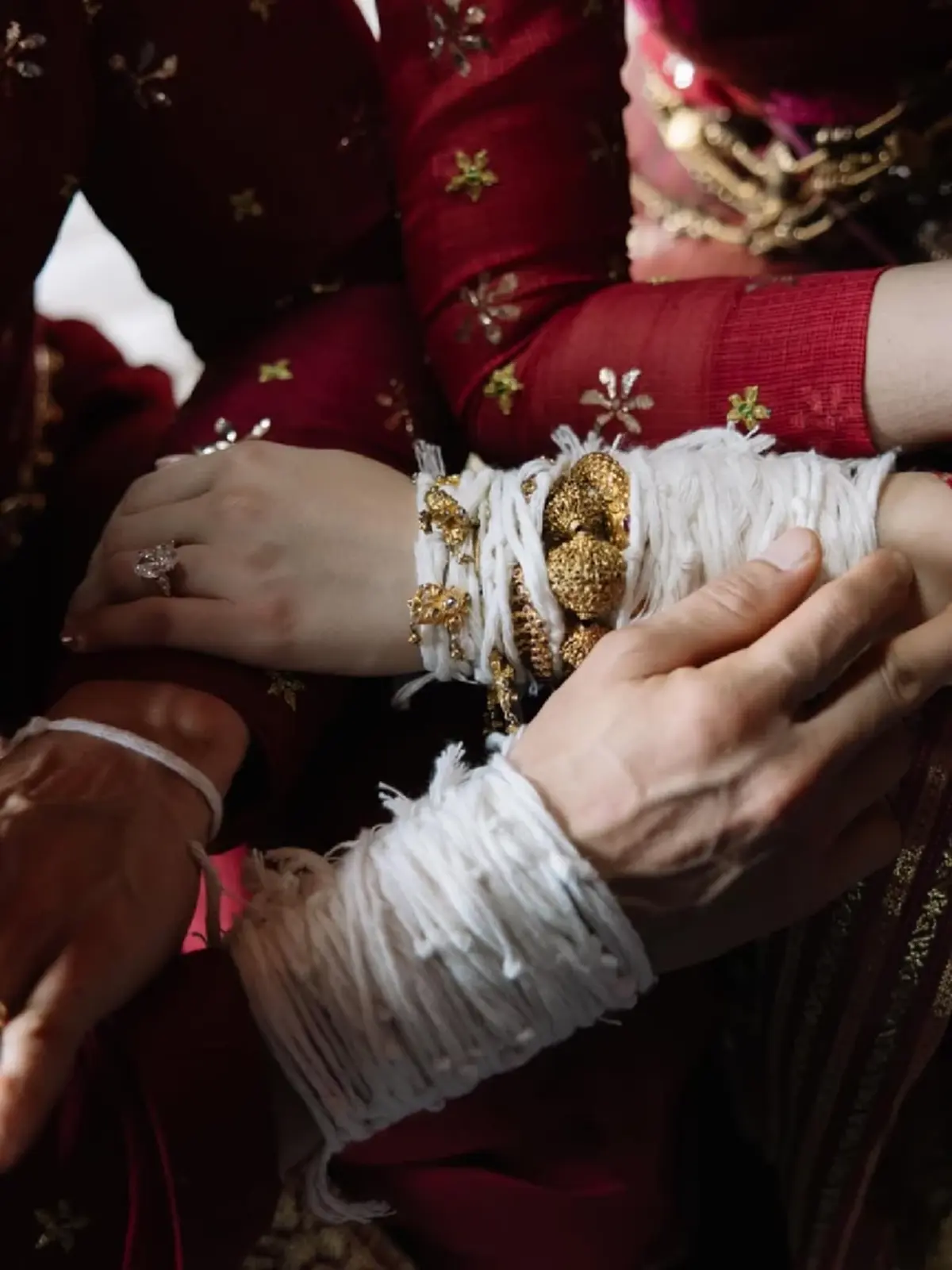 ดราม่า ณเดชน์–ญาญ่า เจอเขมรเคลมพิธีแต่งงาน  ชาวเน็ตไทยโต้เดือด