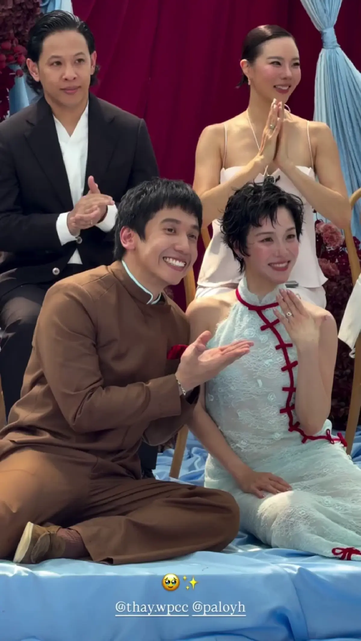 ถึงกับอยากได้บ้าง “คริส หอวัง” เปิดของรับไหว้จากคุณแม่