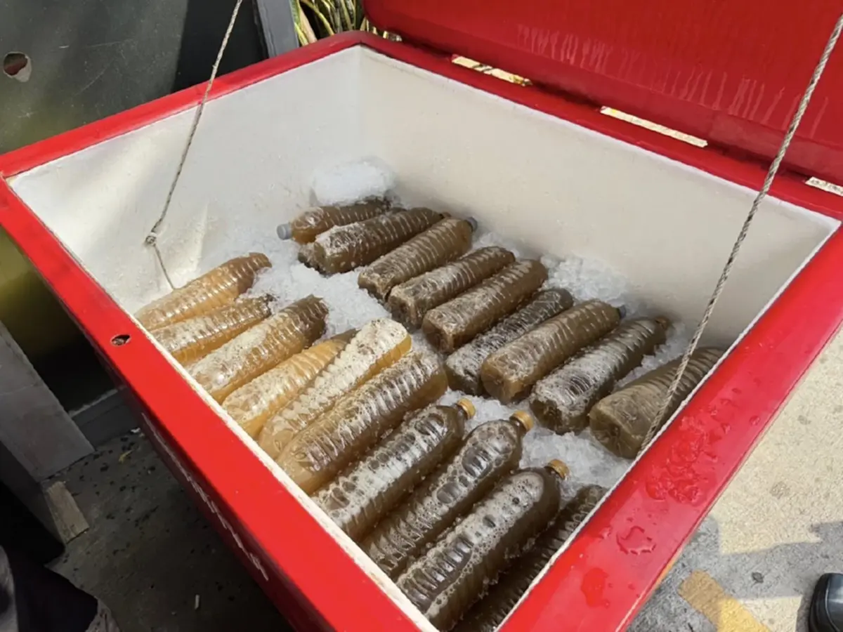 บุกจับซ้ำร้านกัญชาย่านไทรม้า ลอบขายน้ำกระท่อม-บุหรี่-ยา