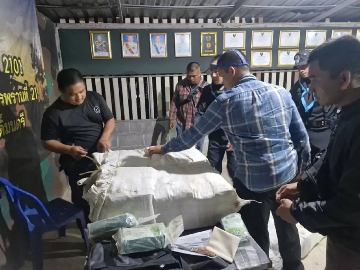 บุกรีสอร์ทยึดยาเค 200 กก. รวบ 4 วัยรุ่นขนหาเงินเที่ยวสงกรานต์