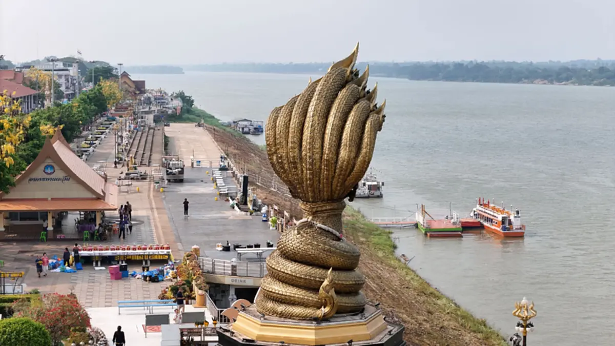 ริมโขงเดือด! อุณหภูมิทะลุ 40 องศา ฟ้าหลัว–ฝุ่น PM2.5 พุ่งสูง