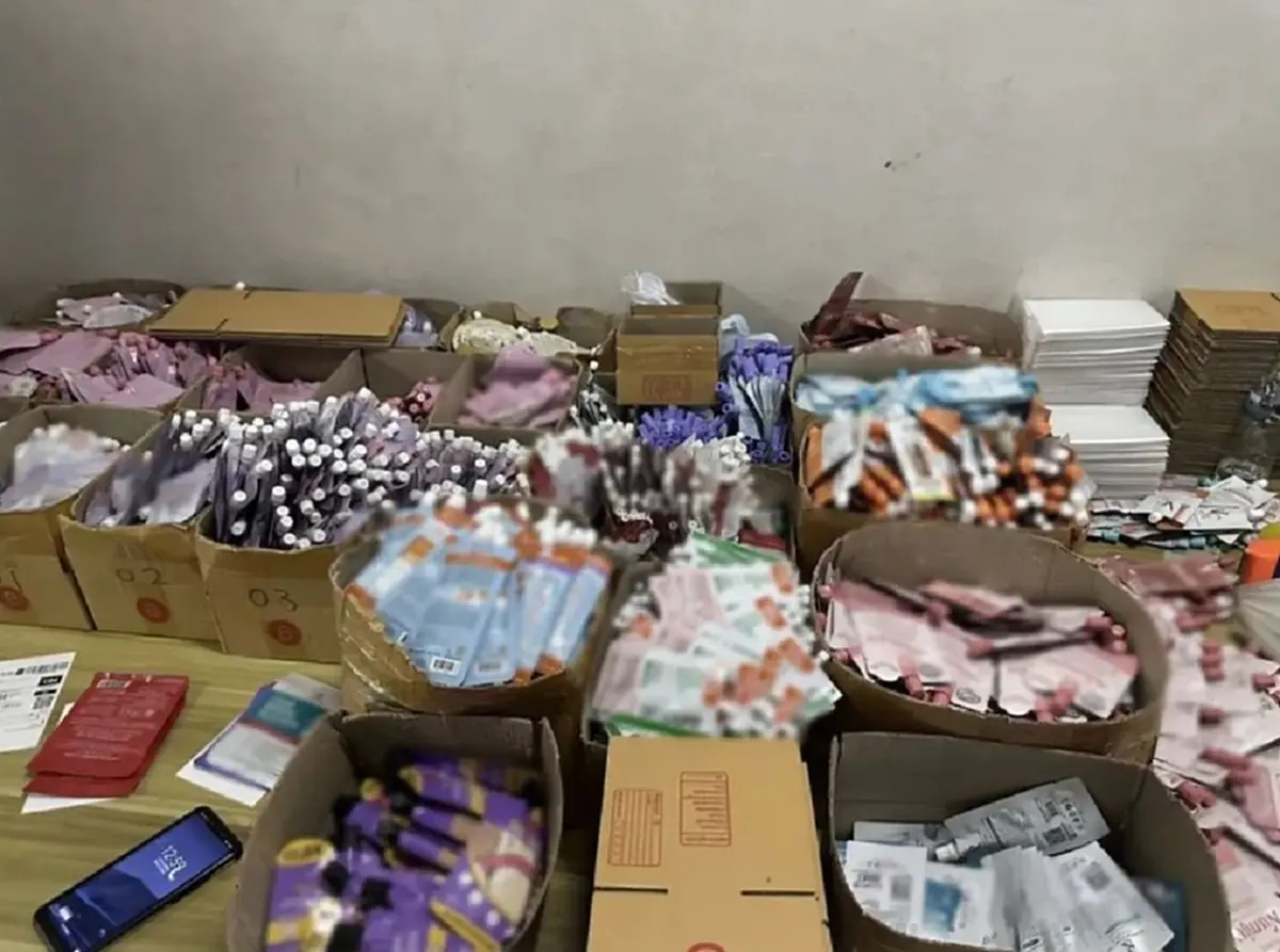 บุกทลาย ครีมซองเถื่อน จีนจ้าง ไทยแพ็ค ขายเกลื่อนออนไลน์